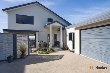Photo of property in 33 The Crescent, Waihi Beach, 3611