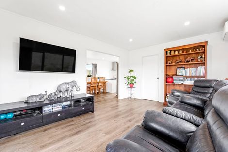Photo of property in 16 Guy Road, Kaipara Flats, Warkworth, 0981