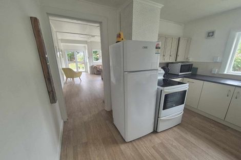 Photo of property in 21 Manuka Street, Otaki Beach, Otaki, 5512