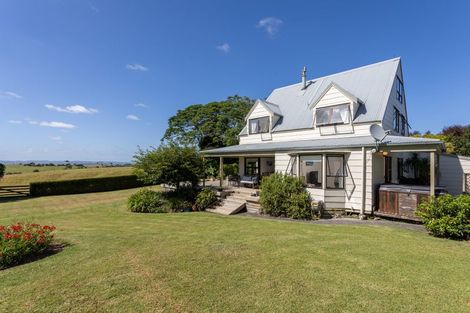 Photo of property in 115 Wilson Road, South Head, Helensville, 0874