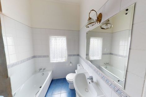 Photo of property in 9 Kent Road, Saint Johns Hill, Whanganui, 4501