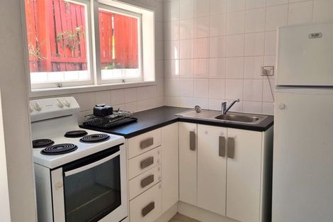 Photo of property in 25 Blacklock Avenue, Henderson, Auckland, 0612