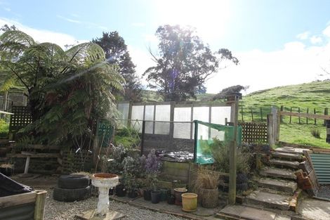 Photo of property in 10 Ridge Road Central, Mangamutu, Pahiatua, 4983