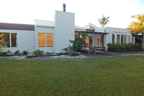 Photo of property in 211 Rangitane Road, Kerikeri, 0294