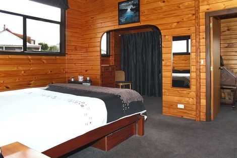 Photo of property in 34 Bodmin Terrace, Camborne, Porirua, 5026