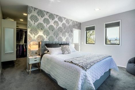 Photo of property in 27 Pendeen Crescent, Jacks Point, Queenstown, 9371