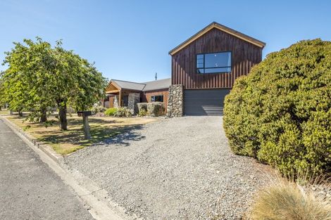 Photo of property in 2 Tarndale Place, Hanmer Springs, 7334