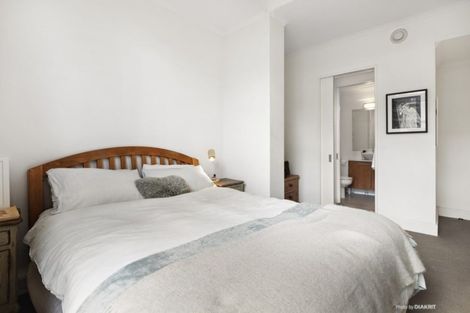 Photo of property in Augusta Apartments, 7/254 Willis Street, Te Aro, Wellington, 6011