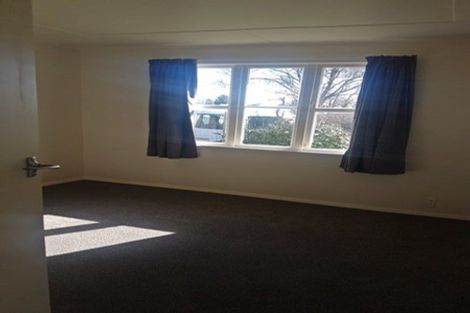 Photo of property in 4 Drayton Place, Highbury, Palmerston North, 4412