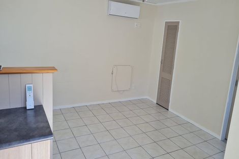 Photo of property in 120 Garnett Street, Raureka, Hastings, 4120