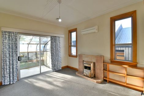 Photo of property in 52 Hawthorn Avenue, Mornington, Dunedin, 9011