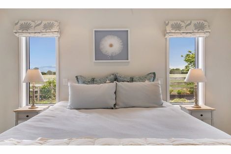 Photo of property in 19 Walnut Way, Rangiora, 7400