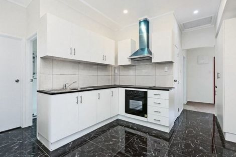 Photo of property in 512 Eastbourne Street East, Hastings, 4122