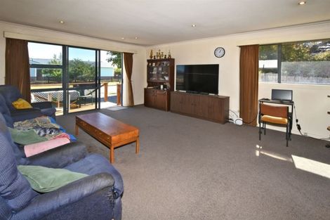 Photo of property in 40 Corhampton Street, Aranui, Christchurch, 8061