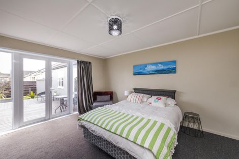 Photo of property in 15 Tyndall Street, Palmerston North, 4414