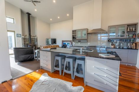 Photo of property in 2254a Mouse Point Road, Leslie Hills, 7395