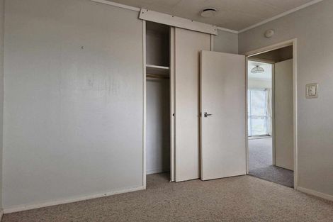 Photo of property in 15 Nelson Street, Waitara, 4320