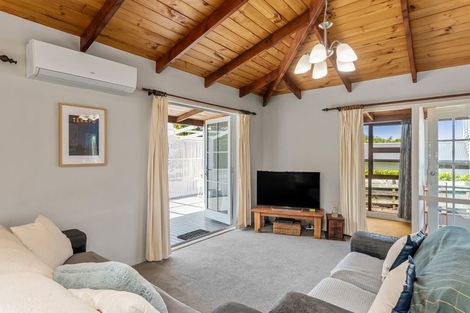 Photo of property in 45a Callender Terrace, Paraparaumu Beach, Paraparaumu, 5032