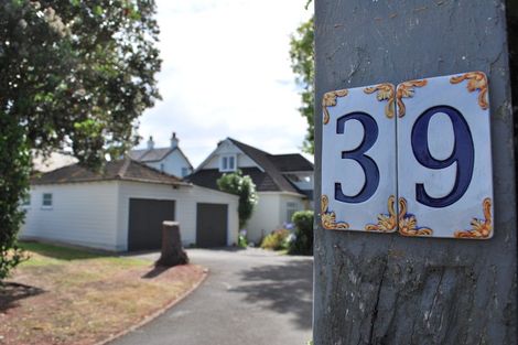 Photo of property in 39 Moana Crescent, Musselburgh, Dunedin, 9013