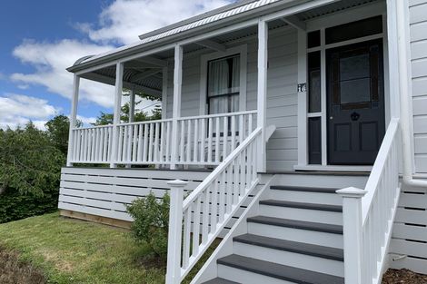 Photo of property in 16 Kiwi Road, Taihape, 4720