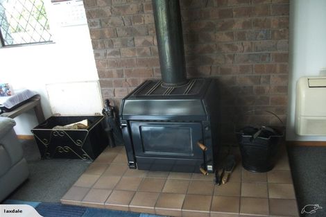 Photo of property in 211 Conyers Street, Strathern, Invercargill, 9812