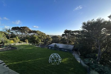 Photo of property in 56 Valley View Road, Glenfield, Auckland, 0629