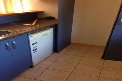 Photo of property in 67 Casuarina Road, Half Moon Bay, Auckland, 2012