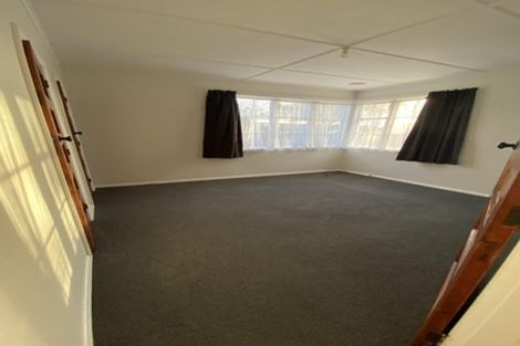 Photo of property in 654 Featherston Street, Roslyn, Palmerston North, 4414