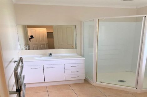 Photo of property in 99a Bolton Street, Blockhouse Bay, Auckland, 0600
