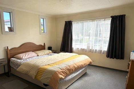 Photo of property in 22 Marsden Road, Greymouth, 7805