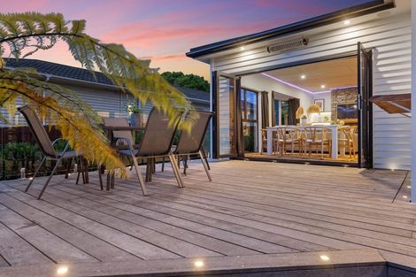 Photo of property in 27 Condell Avenue, Papanui, Christchurch, 8053