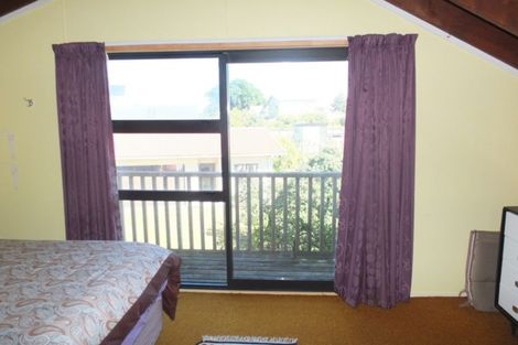 Photo of property in 10 Trafalgar Street, Foxton Beach, Foxton, 4815