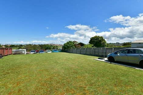 Photo of property in 1333 Whangaparaoa Road, Army Bay, Whangaparaoa, 0930