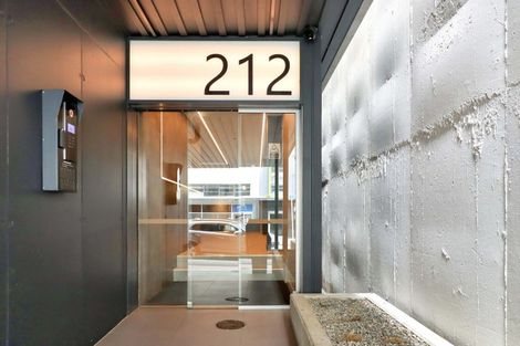 Photo of property in 104/212 Willis Street, Te Aro, Wellington, 6011