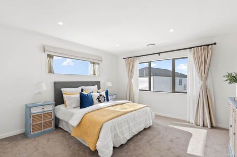 Photo of property in 10 Roa Avenue, Hobsonville, Auckland, 0616