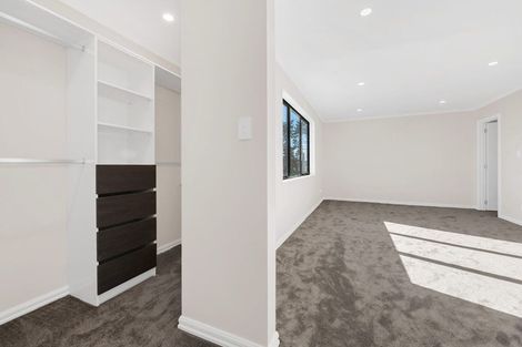 Photo of property in 76a Ennis Avenue, Pakuranga Heights, Auckland, 2010