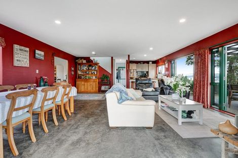 Photo of property in 88 Pipitiwai Drive, Helensville, Kaukapakapa, 0871