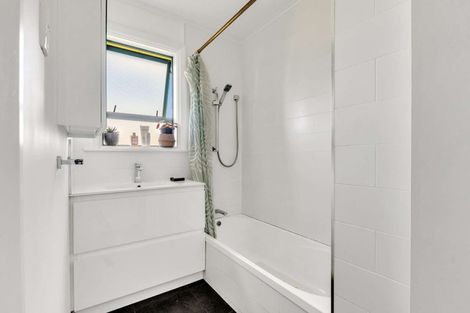 Photo of property in 5 Kauri Street, Elgin, Gisborne, 4010