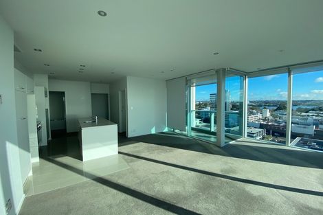 Photo of property in Sentinel Apartments, 1101/3 Northcroft Street, Takapuna, Auckland, 0622
