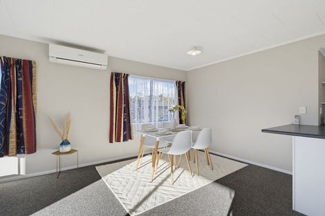 Photo of property in 47a Aquarius Drive, Kawaha Point, Rotorua, 3010