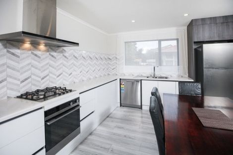 Photo of property in 3/11 Gazeley Avenue, Silverdale, Hamilton, 3216