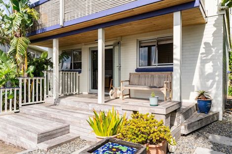 Photo of property in 42 Cheviot Street, Mangawhai Heads, Mangawhai, 0505