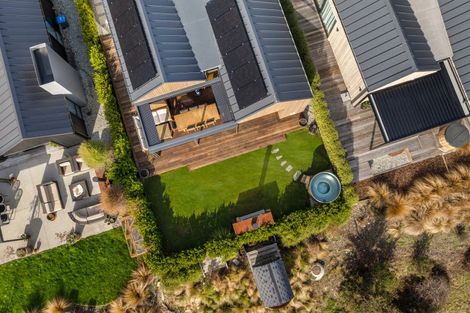 Photo of property in 11b Double Cone Road, Jacks Point, Queenstown, 9371