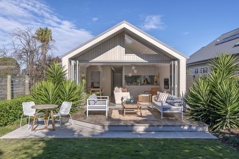 Photo of property in 15 Randall Street, Richmond, Christchurch, 8013