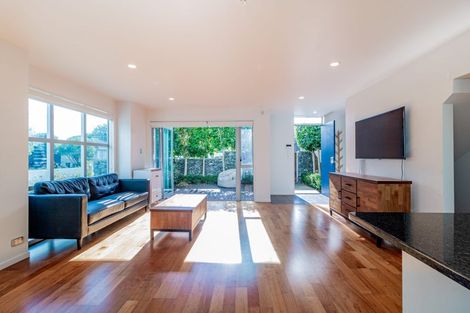 Photo of property in 1/88 Anzac Street, Takapuna, Auckland, 0622