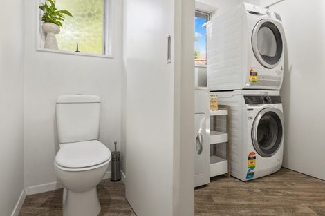 Photo of property in 24 Jenkins Avenue, Redwood, Christchurch, 8051