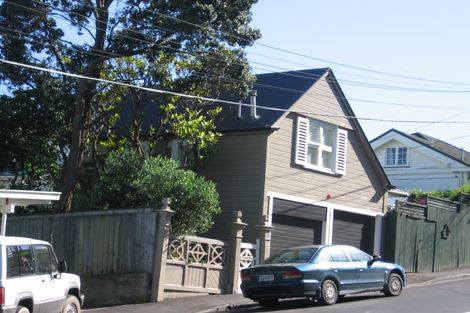 Photo of property in 59 Hawker Street, Mount Victoria, Wellington, 6011