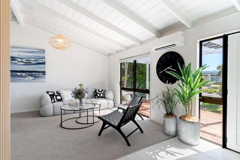 Photo of property in 161 Vista Paku, Pauanui, Hikuai, 3579