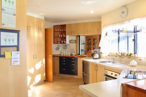 Photo of property in 55 Lowry Avenue, Redwood, Christchurch, 8051