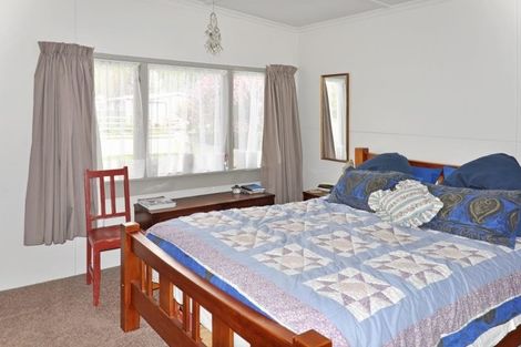 Photo of property in 1 Reid Avenue, Luggate, Cromwell, 9383